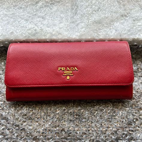 prada long wallet 2018